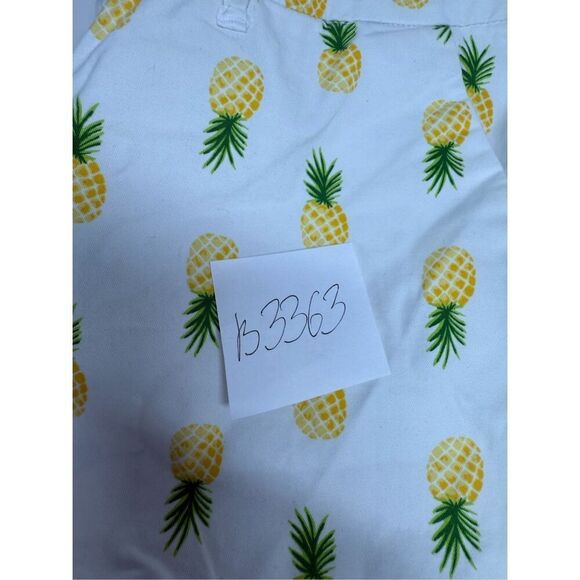 Old Navy Women’s Mid Rise Everyday Pineapple Print Cotton White Shorts Size 8 - Picture 9 of 9